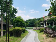 -灵岩山风景区