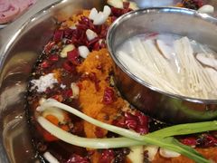 -周幺妹重庆老火锅(银泰城总店)