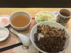 -熊吞·大碗丼烧肉饭(济宁万达广场店)
