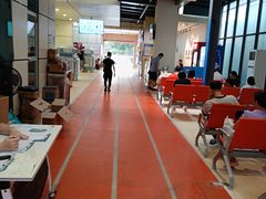 -奥冠体育华师附中恒温游泳馆