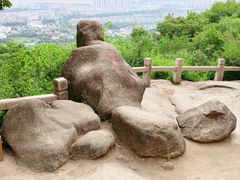 -灵岩山风景区