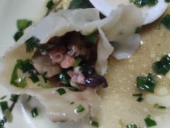 -乡府肉丁水饺(环山路店)
