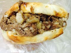 -老西关黄老太牛肉烧饼
