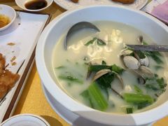 -鹏城人家海鲜酒家·23年老字号(较场尾店)