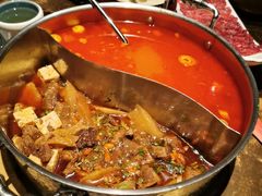 特色牛腩鸳鸯锅-左庭右院鲜牛肉火锅(新梅广场店)