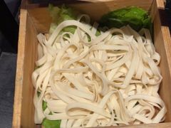 -辣伍鲜毛肚老火锅(元一店)