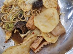-华中科技大学东三学生食堂