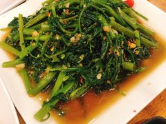-两兄弟Song Pee Nong(2号店)