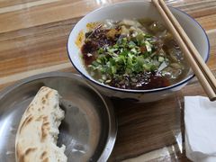 -老字号贾家肉丸糊辣汤(光明巷店)