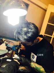 -越域刺青