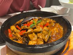 石锅肥肠鸡-满堂匠心川宴·私房菜(天府三街店)