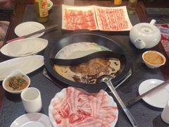 -陈府大宅门成都火锅·手切鲜肉(太原街店)