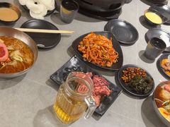 -啊美丽炭火烤肉(滑翔一店)
