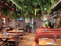 -1886德国汽车餐厅(外滩中央店)