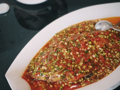 葱烧武昌鱼-湖锦酒楼·32年地道湖北菜(光谷店)