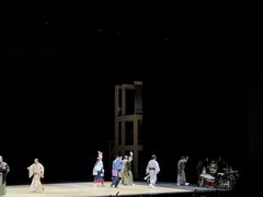 -交通银行前滩31演艺中心