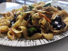 -天天向上素食餐厅(五台山店)