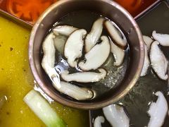 菌王奇香锅-老诚一锅羊蝎子(黄寺大街店)