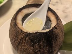 -汤城小厨•粤菜•靓汤(西直门凯德MALL店)