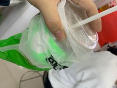 -Yes Lemon就是柠·手打柠檬茶(油坊桥店)