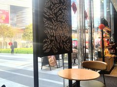 -星巴克(上海长宁来福士1F店)