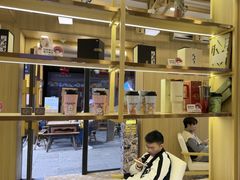 -霸王茶姬(南强街店)