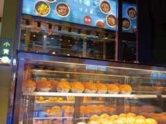 面包甜点陈列柜-小资太太餐厅(南岗区店)