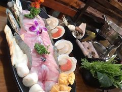-丽江庭院·云南野生菌·海鲜火锅(鼓楼四合院店)