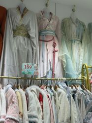 -梦回汉唐汉服旗袍体验馆(拙政园店)