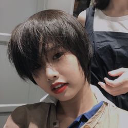 -Kraemer Paris  苏豪路易士·嘉玛发廊
