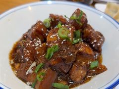 腾冲酸木瓜红烧肉-妈妈的味道(和顺古镇店)