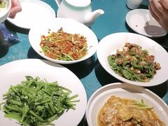 -呷湘厨·鱼汤捞饭·剁椒鱼头·辣椒炒肉(国家会展中心店)