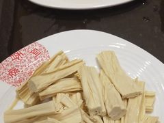 -阿香婆欢乐火锅(淄博万象汇店)