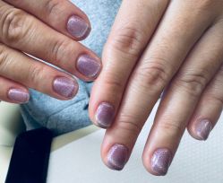 -UU·NAIL美甲美睫專門店