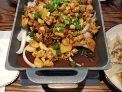 钢盆牛蛙-胡胖子有点味·湘鄂菜(花桥中百仓储店)