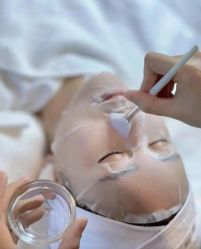 -百秀名媛纹绣美学护肤中心