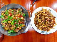 -椒香川流不息川菜馆(二七北路店)