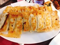 -大眼锅贴水饺(河东店)