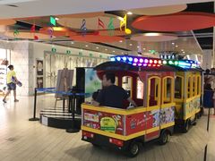 -欧尚超市苏州店停车场(金鸡湖路店)