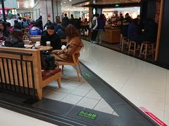 -星巴克(广州中华广场B1层店)