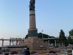 -人民防洪胜利纪念塔