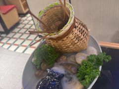 -廖掌柜·重庆鲜货火锅(上海首店)