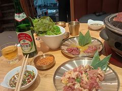-青瓦餐厅·生鱼片·韩园烤肉(西塔店)
