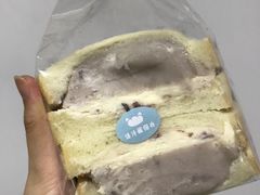 -沁屋面包店(人民东路店)