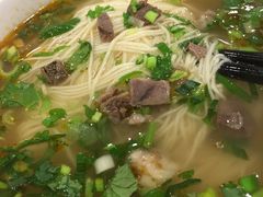 -西部马华清真兰州牛肉面·烧烤夜市(关东店)