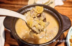 Pork Spine Bone Stewed with Sour Cabbage