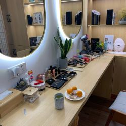 点击看大图 -宥莉·ULLY 痘敏肌•科技皮肤管理中心