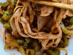 -滴滋味·新疆炒米粉·炒三凉(乌市总店)