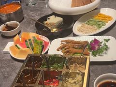 -德天肥牛海鲜火锅(城西银泰店)