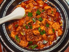 -万重锦·人文川菜馆(骡马市店)